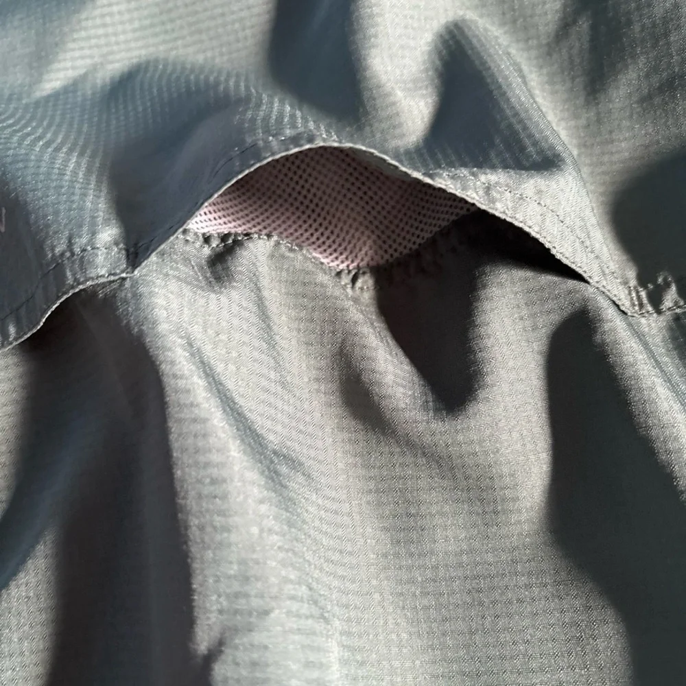 Eddie Bauer Green Casual Button Down Shirt​​ - Picture 3 of 5